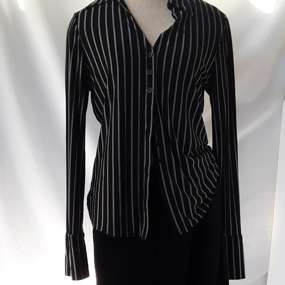 Studio Y Dress Shirt - Picture 3 of 5